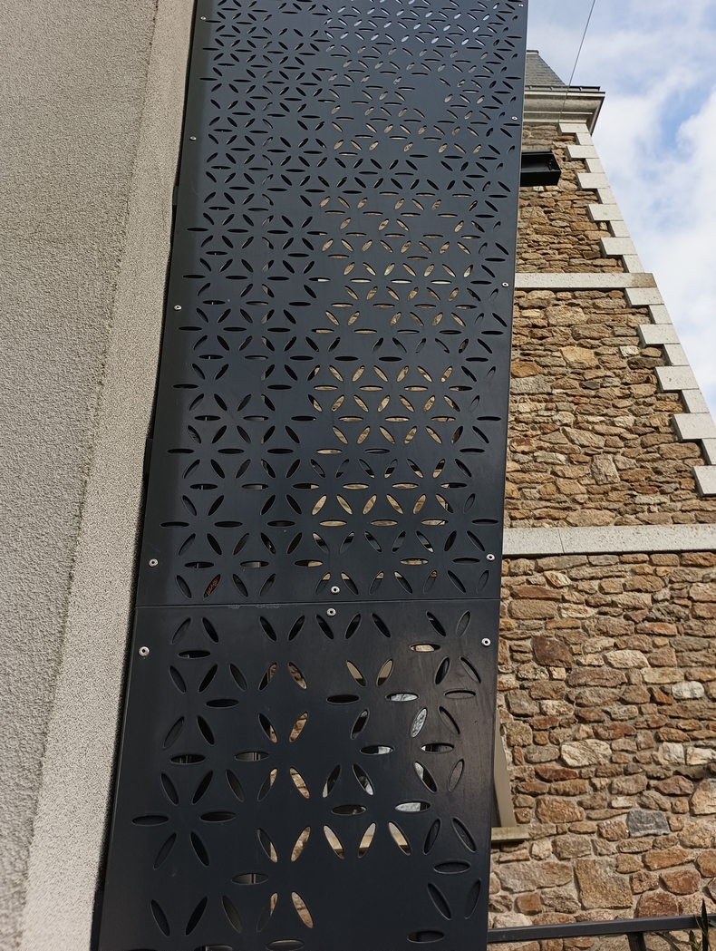 bellis tole perforee brise soleil ehpad saint malo 2