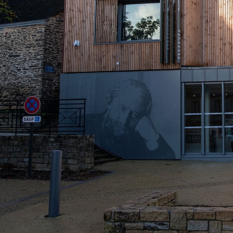 tole pixelisee perforee acianov musee serusier 5