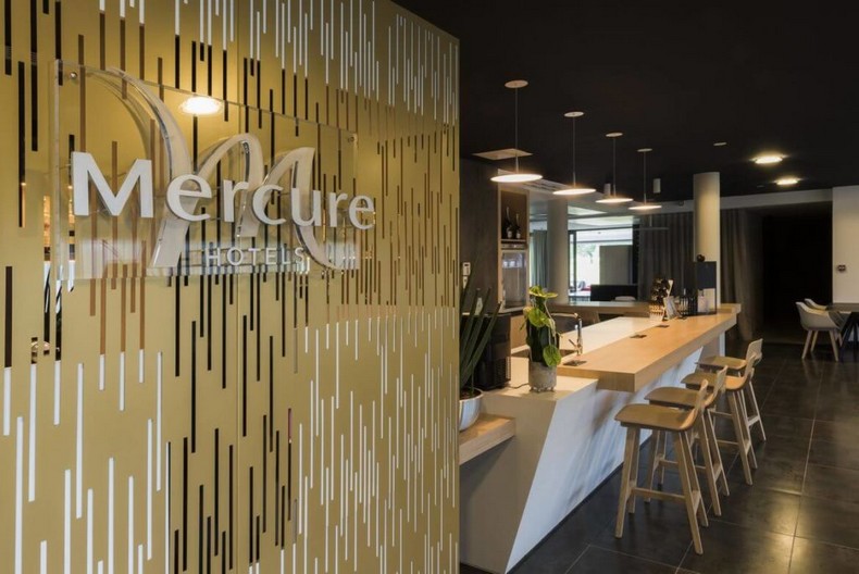 mercure st herblain martinique tole decorative avcianov 1