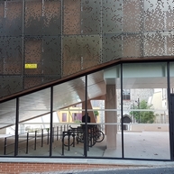 perpignan faade universite acianov tole perforee decorative aurore v