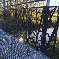 pontvallain passerelle motif vegetal decoupe acianov vignette